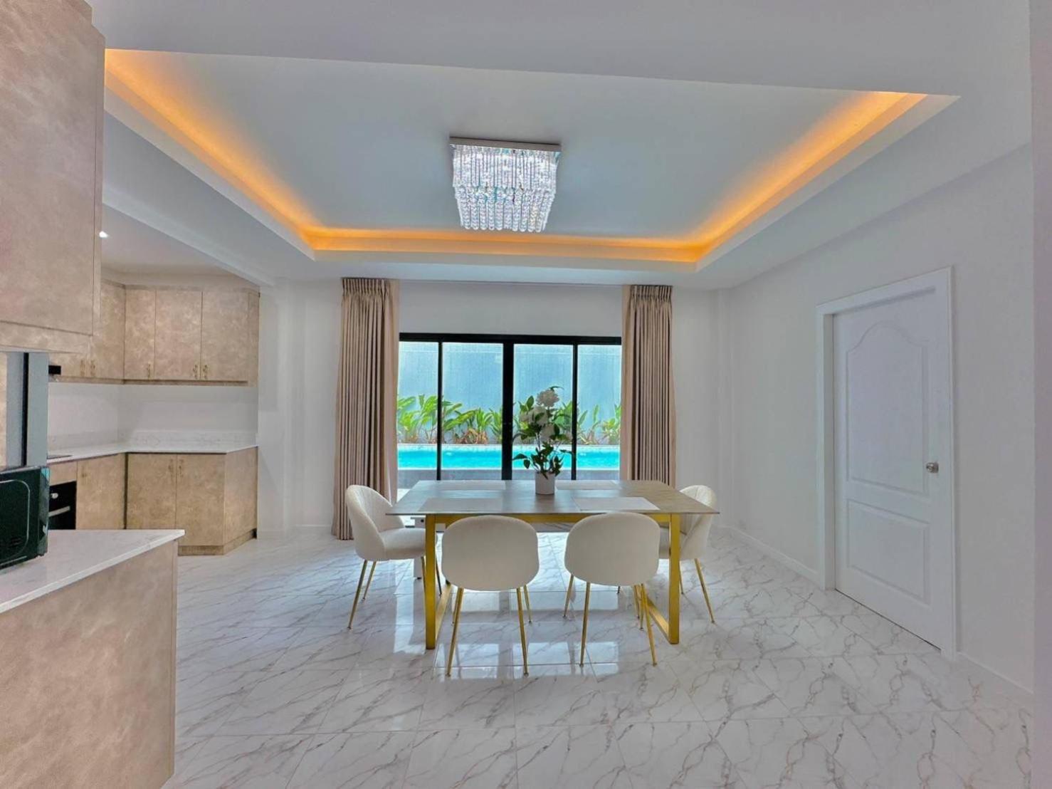 4Bedroom Pool Villa Near Walking St Bonk Pattaya Exteriör bild