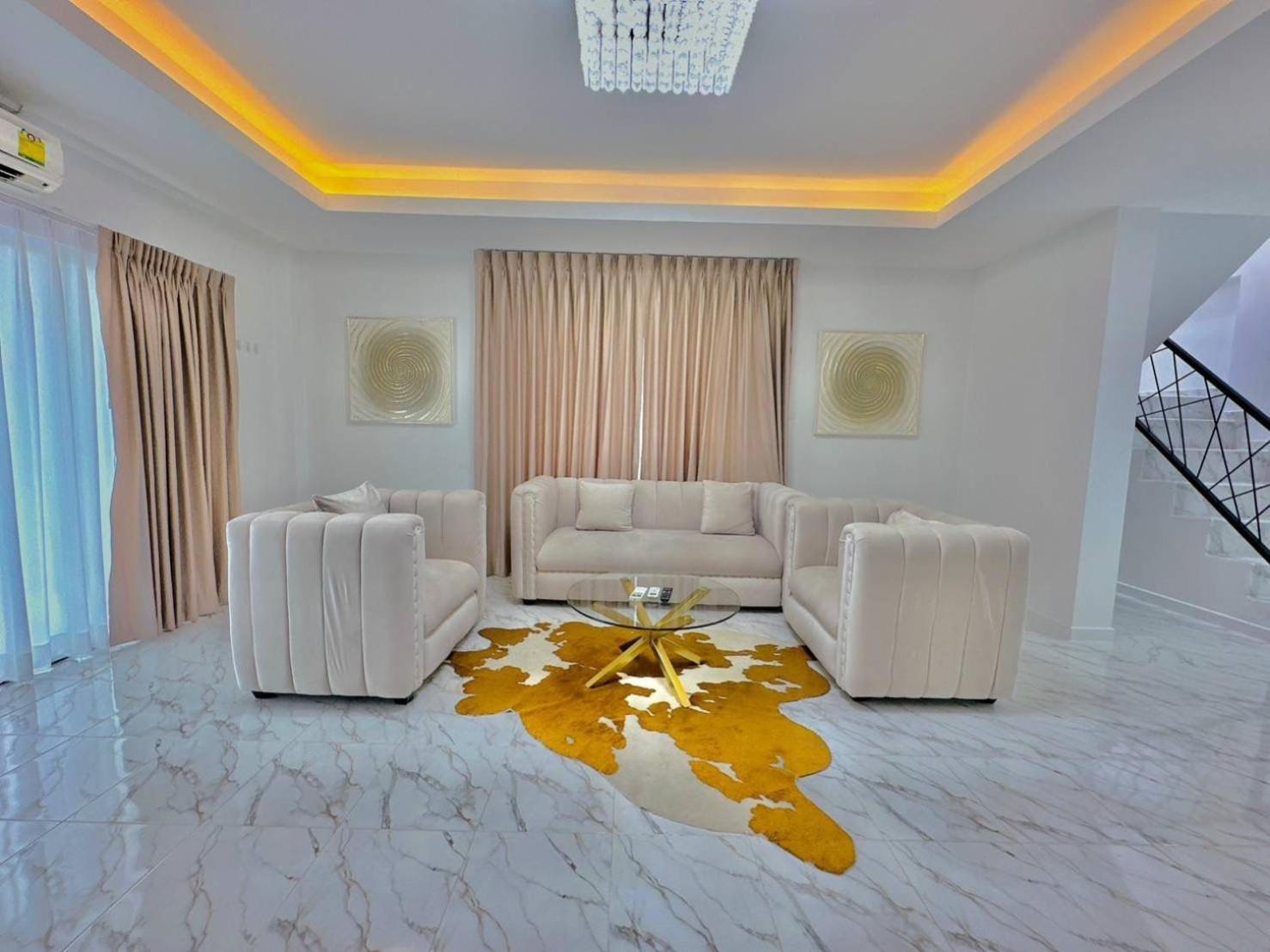 4Bedroom Pool Villa Near Walking St Bonk Pattaya Exteriör bild