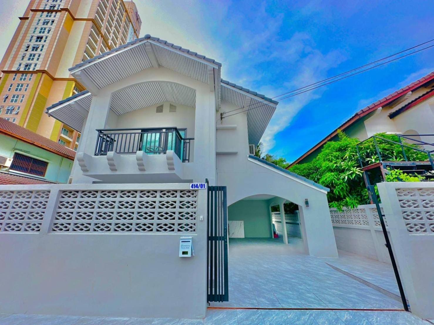 4Bedroom Pool Villa Near Walking St Bonk Pattaya Exteriör bild
