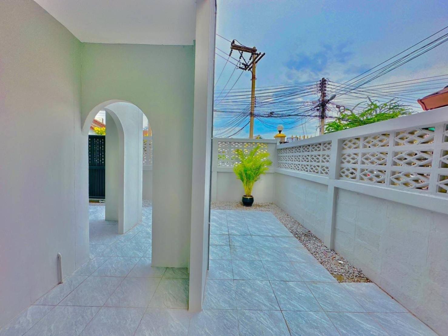 4Bedroom Pool Villa Near Walking St Bonk Pattaya Exteriör bild